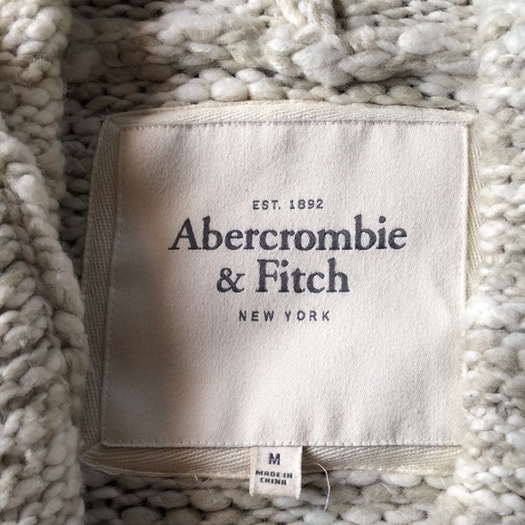 *RARE* Abercrombie & Fitch chunky cap sleeve hooded cardigan - Picture 3 of 6